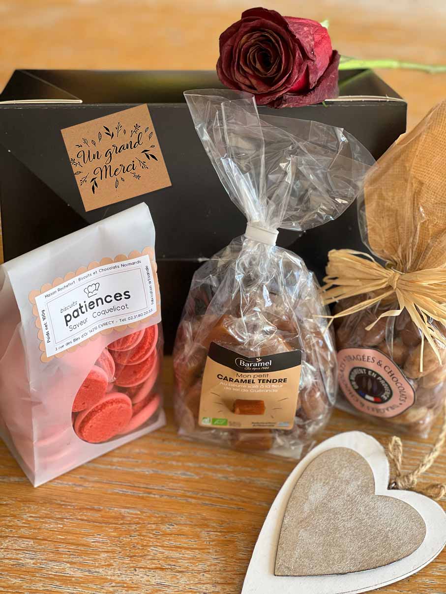 Coffret cadeau gourmand plaisirs sucrés salés - Made in France